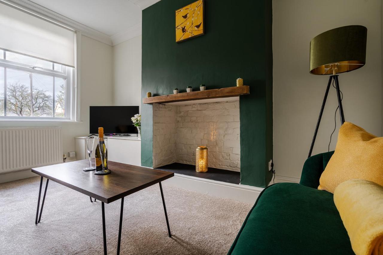Wrea Cottage, 2 Bedrooms Wifi & Parking Near Ribby Hall Wrea Green Exterior foto