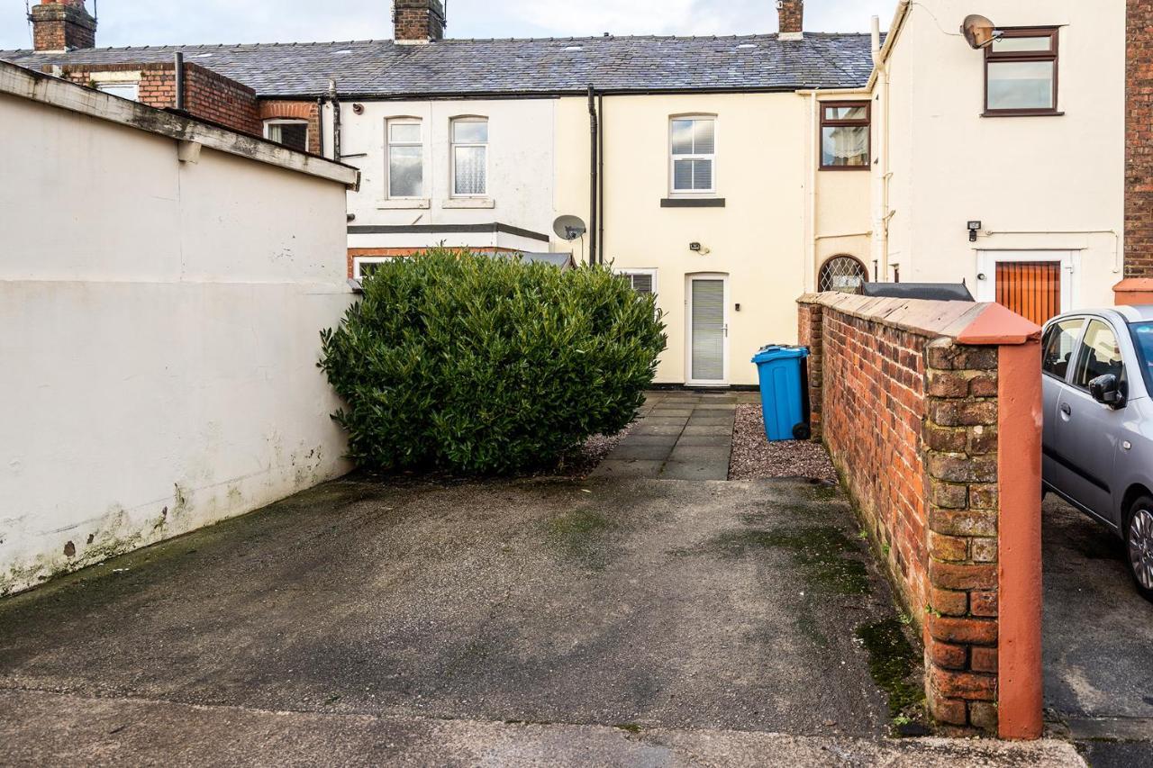 Wrea Cottage, 2 Bedrooms Wifi & Parking Near Ribby Hall Wrea Green Exterior foto